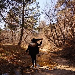 Meet your Posher, Leslie